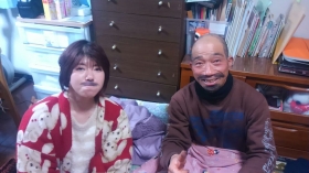 中国・四国地方では『とんど焼き・どんど焼き』等と言い、関東では『さいと焼き』と言われているようです。我が家のとんど焼きの結末がこれでございます（笑）